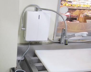 スーパーの鮮魚コーナー